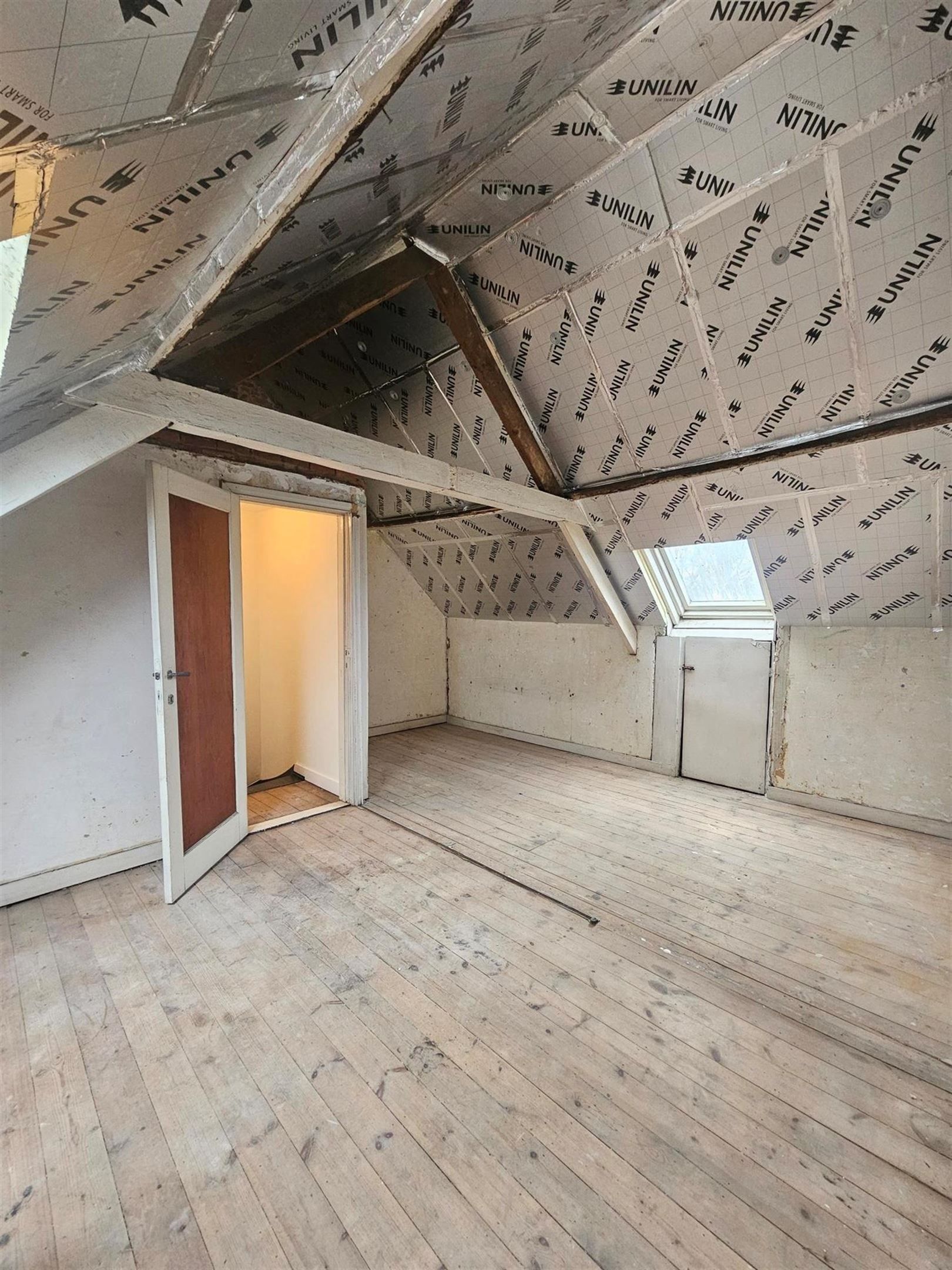 Zeer gunstig gelegen burgerwoning in autoluwe woonwijk. foto 12