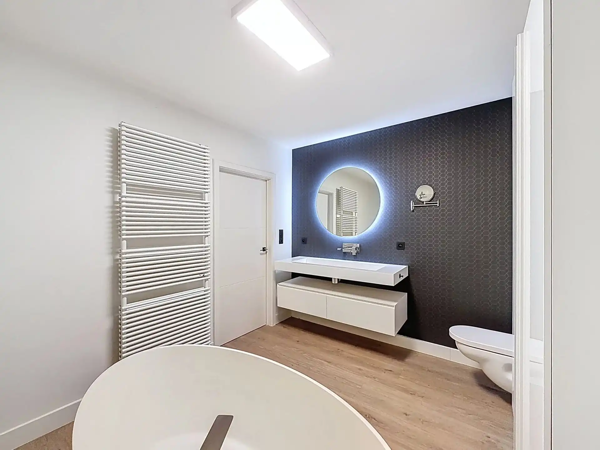 Exclusief wonen op topniveau – penthousegevoel met riant terras foto 24