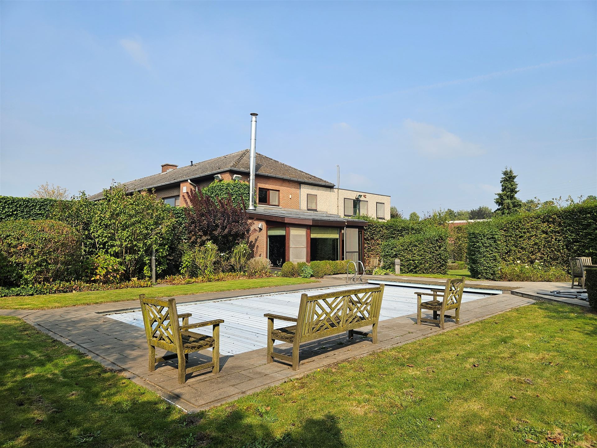 handelspand met woonst foto 32