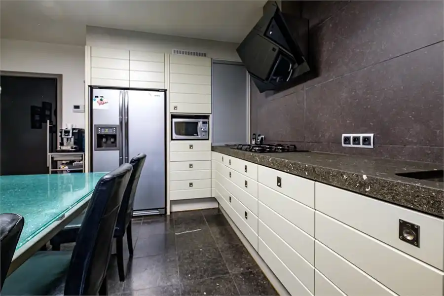 PRACHTIGE GERENOVEERDE HOEVE MET 2 WOONGELEGENHEDEN OP TOPLOCATIE foto 54