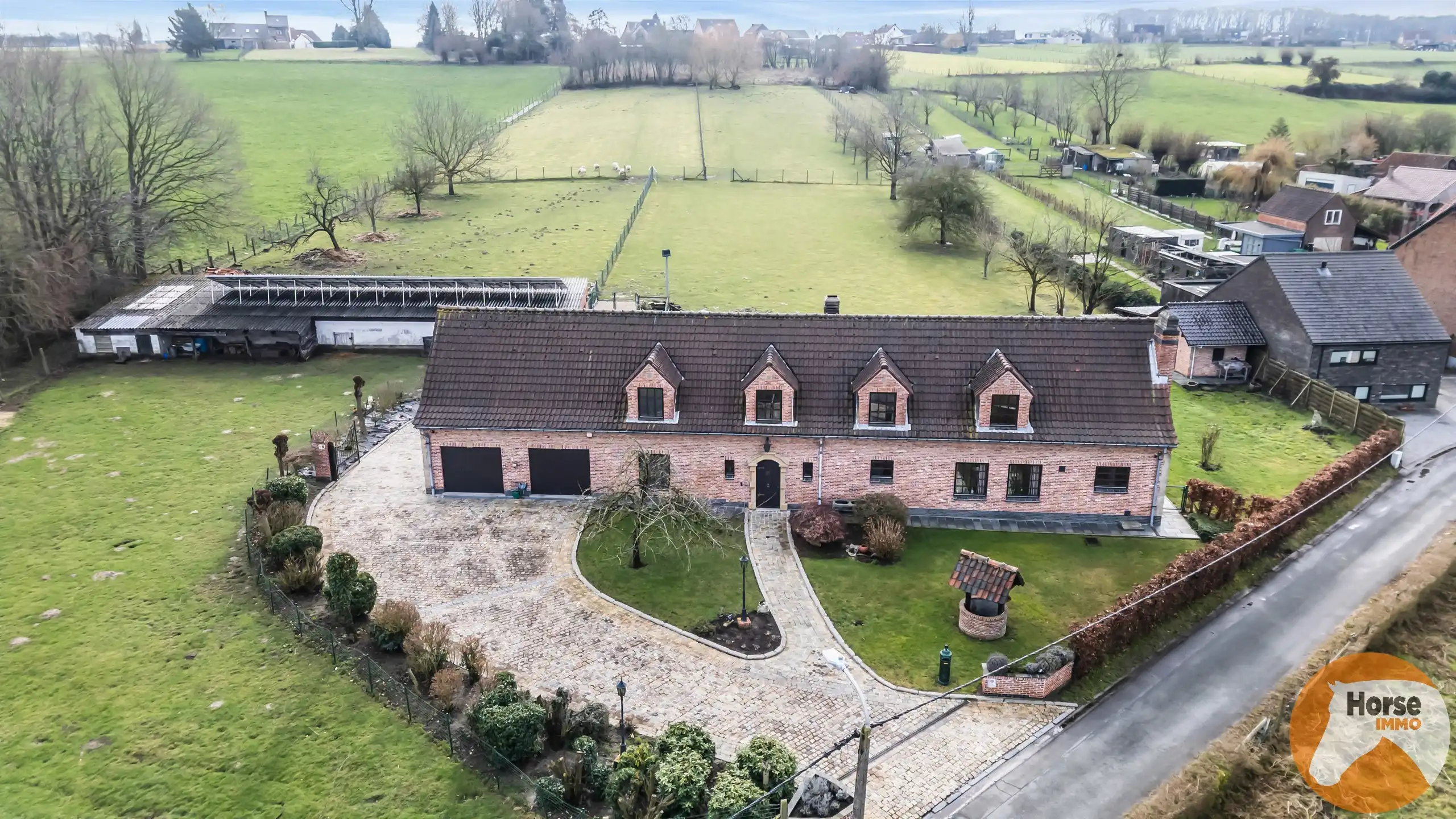 ROOSDAAL - Centraal gelegen woning met prachtig uitzicht foto 29