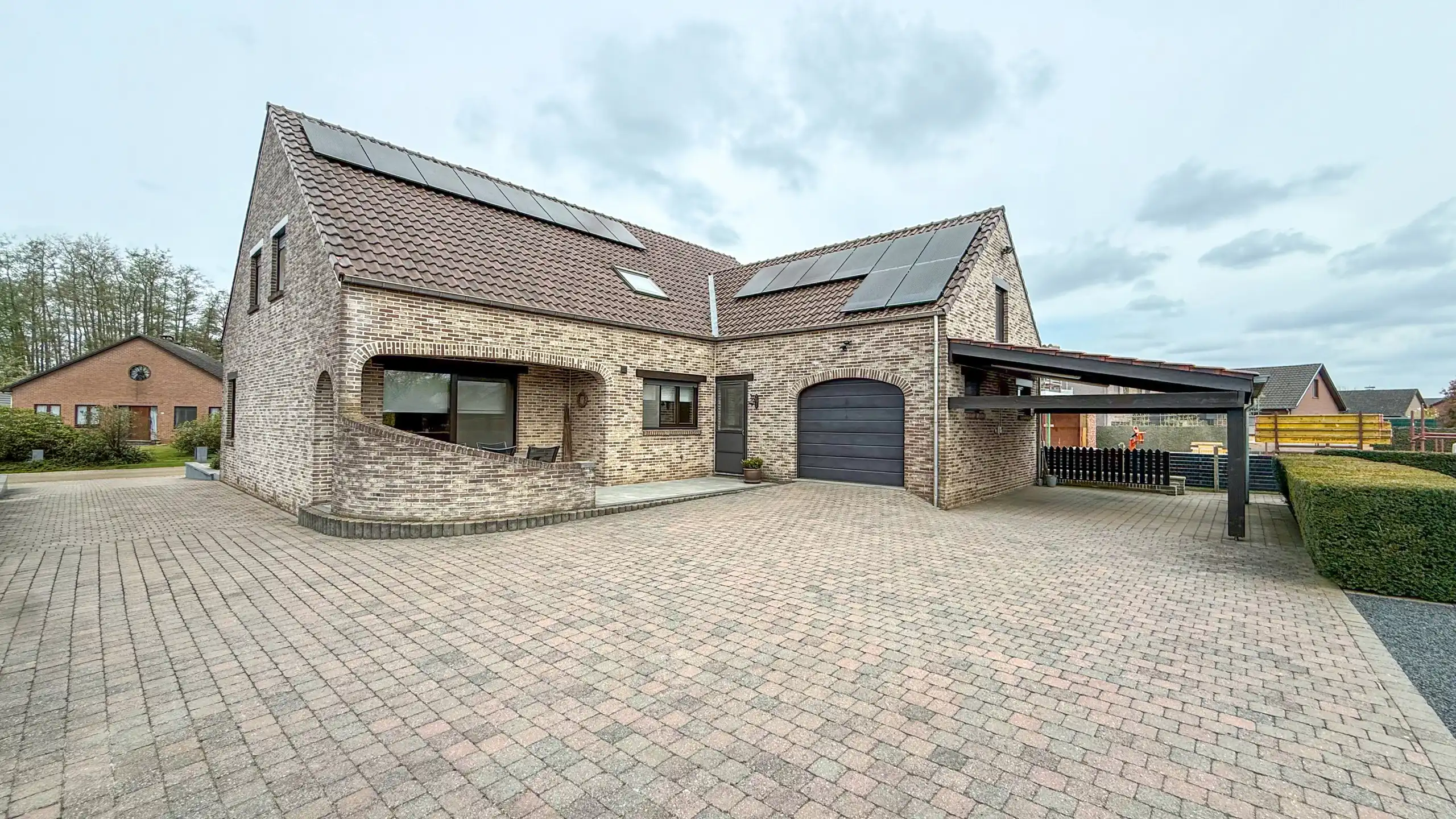 Charmante woning met 5 slpks en veel ruimte te Eversel! foto 63