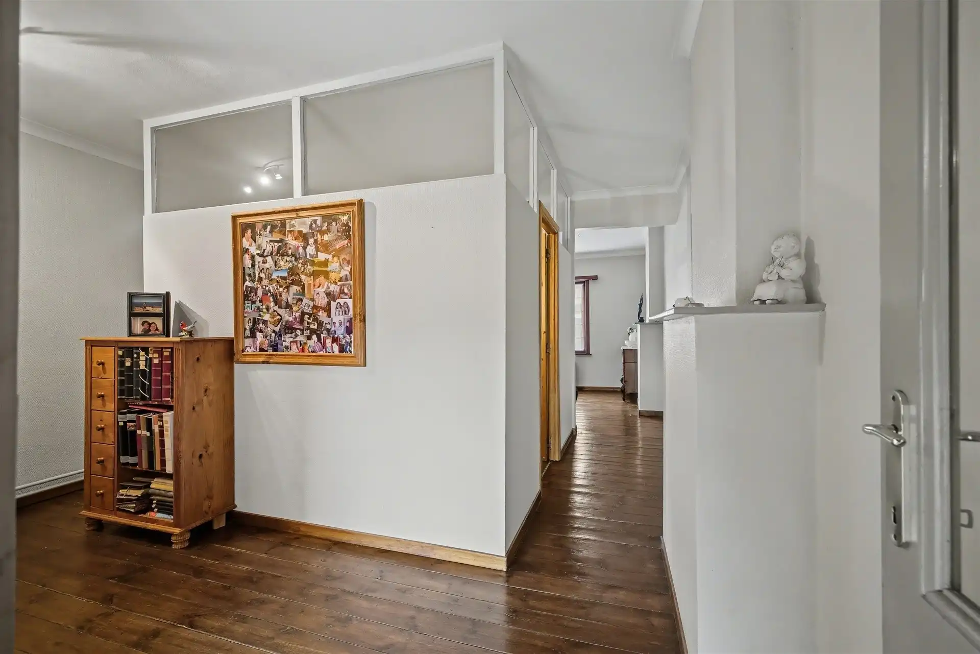 Charmante starterswoning met 3 slaapkamers en garage nabij het centrum van Sint-Gillis-Waas foto 11