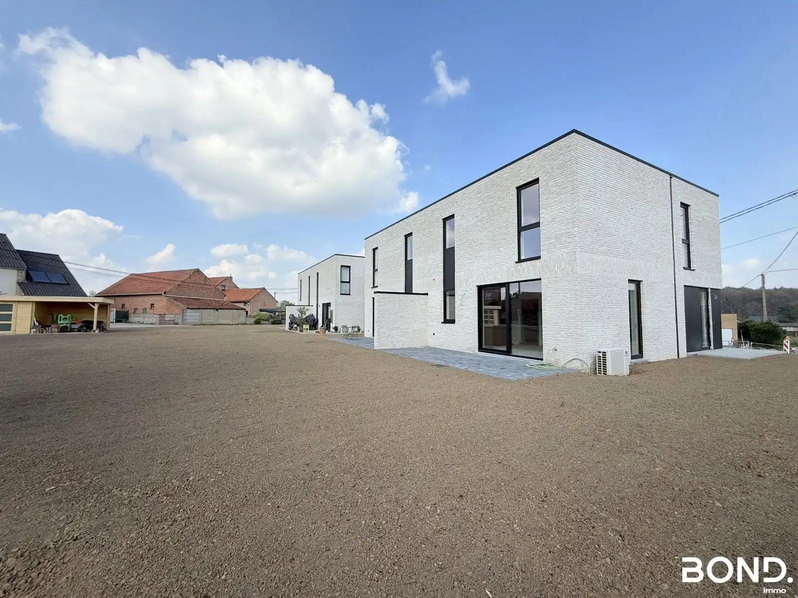 Instapklare nieuwbouwwoning op gunstige locatie!  foto 13