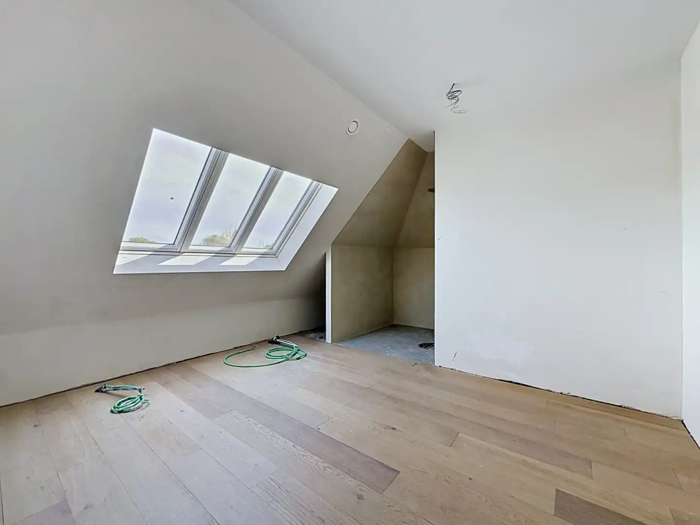 Nieuwbouw appartement te koop  te Sint-Idesbald. foto 3