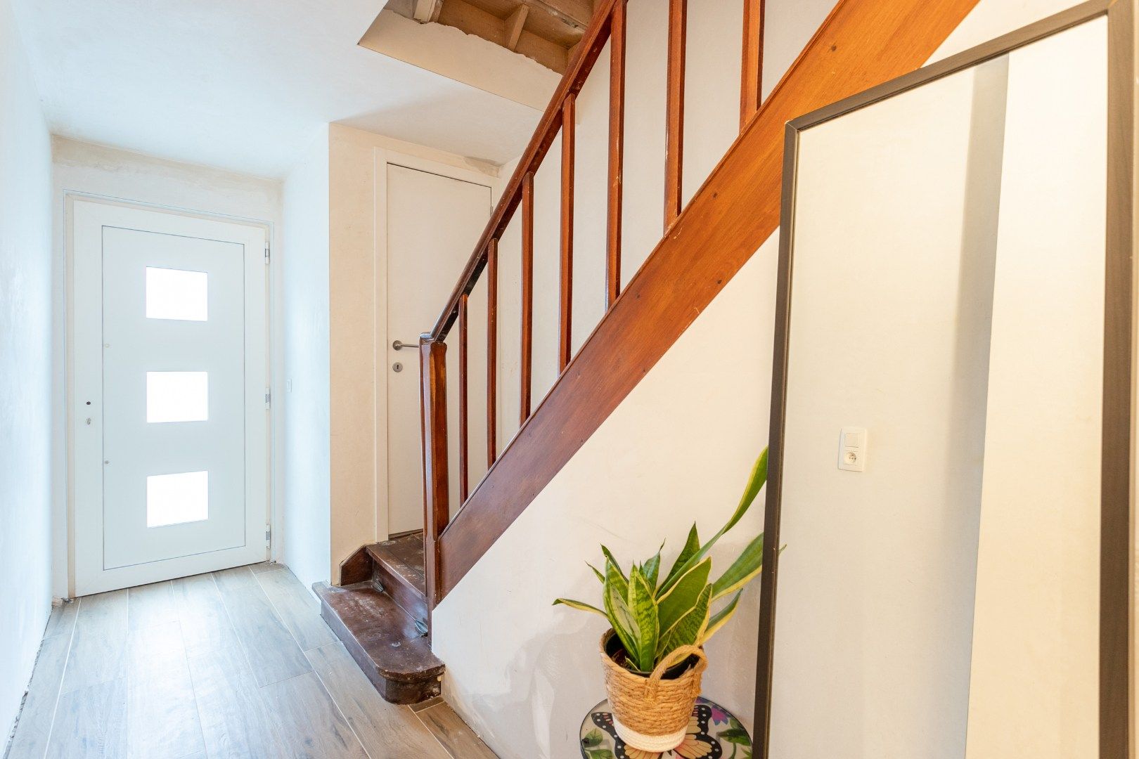 Rustig gelegen halfopen woning met 3 slpks en tuin te Buizingen foto 4