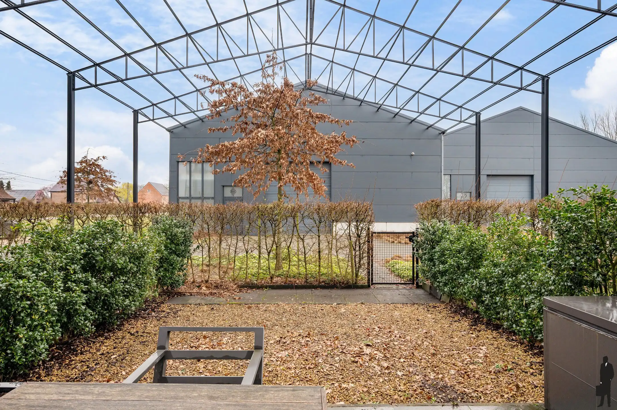 Instapklaar duplex appartement met tuin foto 18