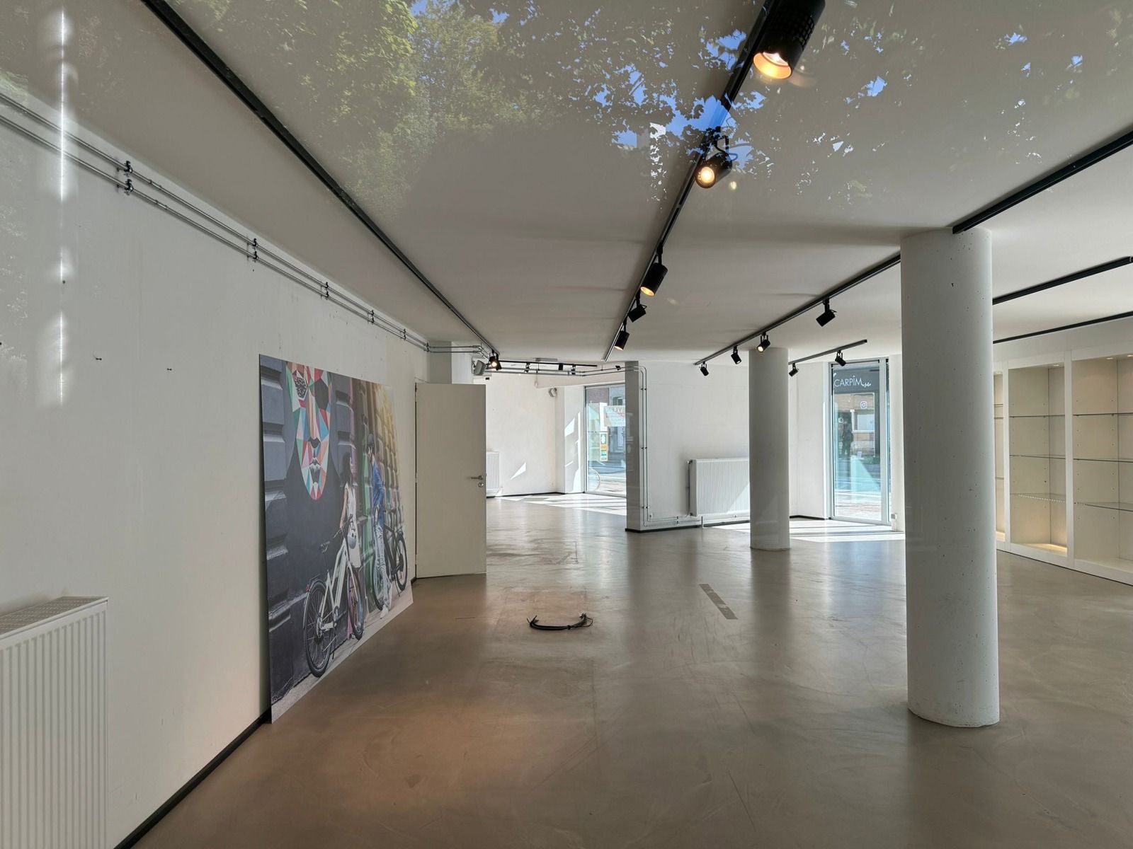 Uniek handelspand te huur foto 2