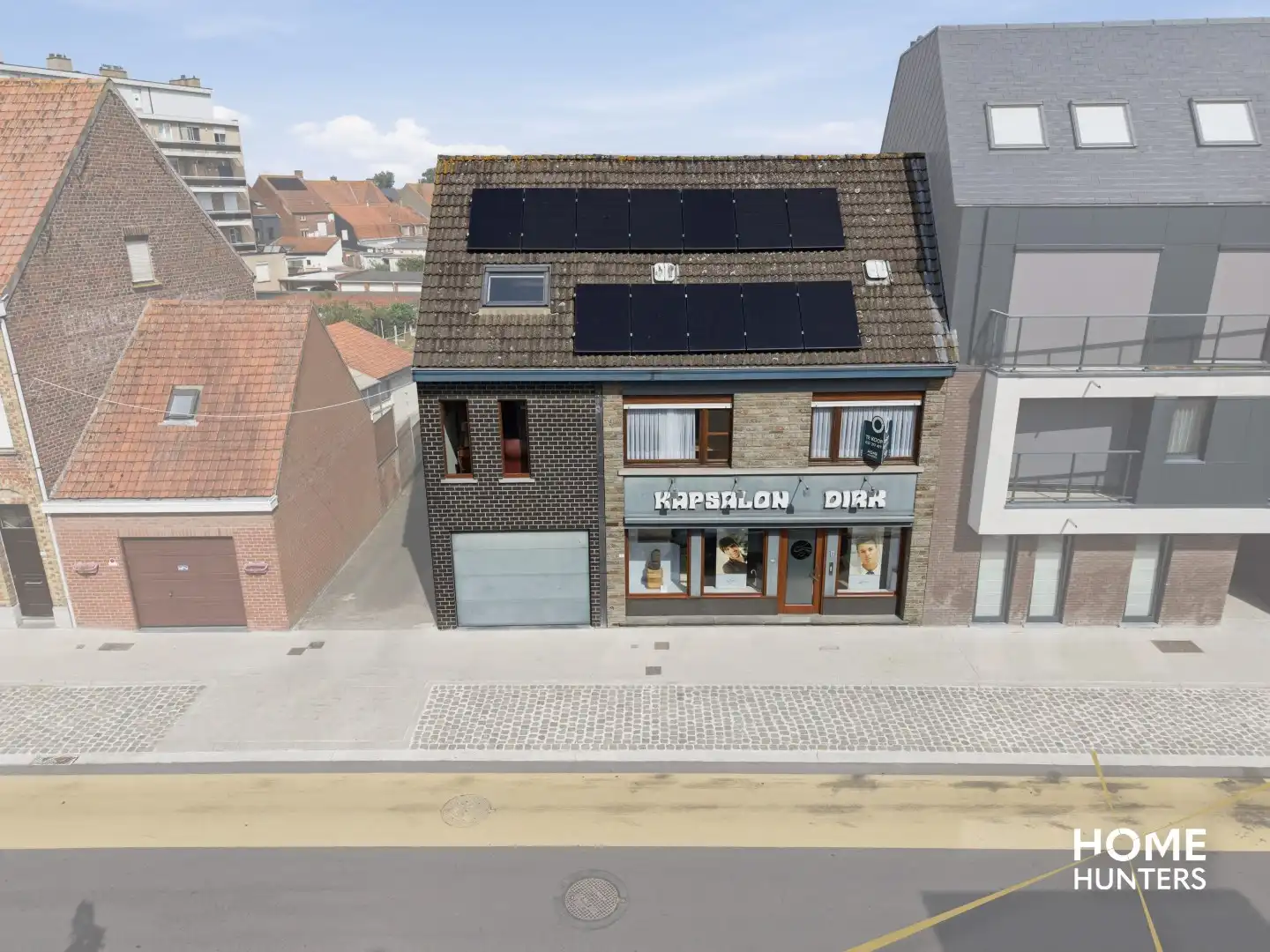 Veelzijdige woning met handelsruimte, 4 slaapkamers, grote garage en zonnige tuin op 497 m² foto 30