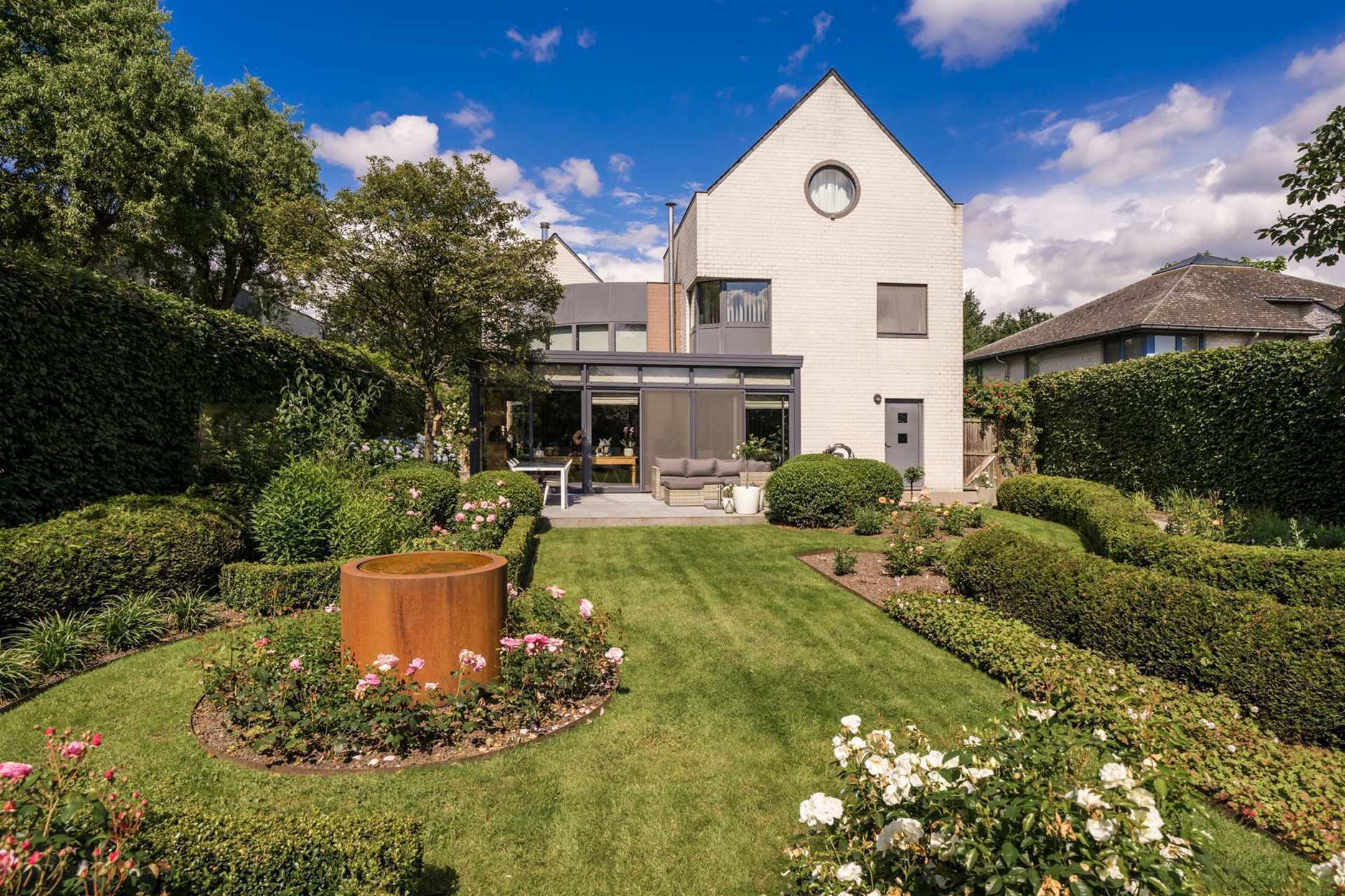Prachtige ruime villa in groene oase foto 35