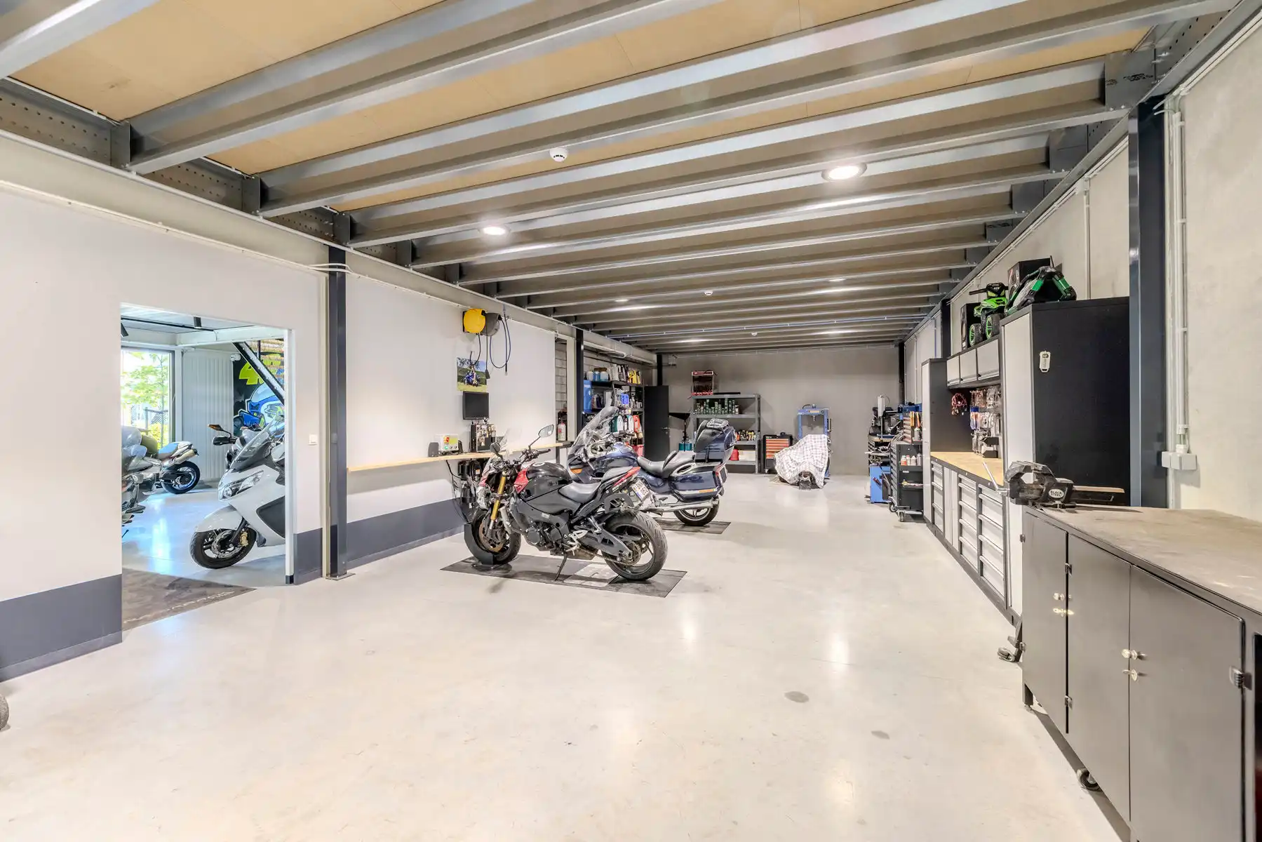 Bedrijfsvastgoed te koop foto 32