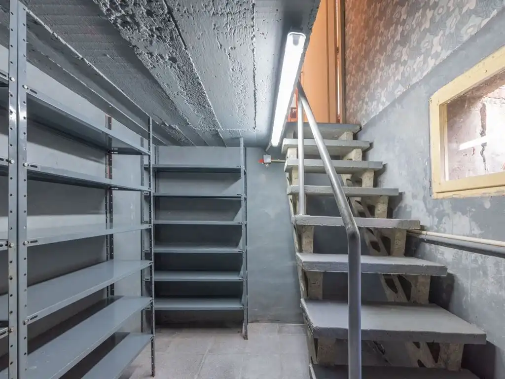 Te renoveren vrijstaande woning foto 32