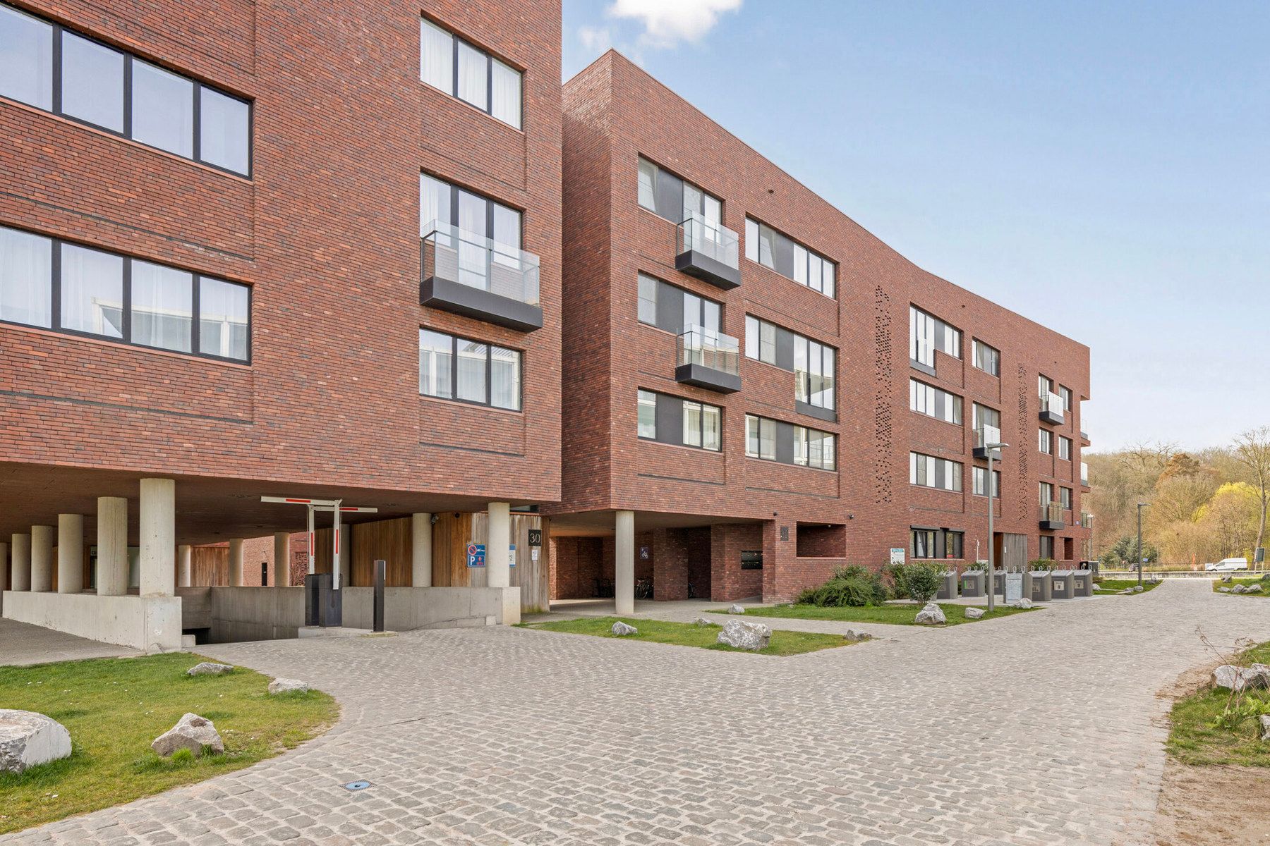 Recent energiezuinig app incl. staanplaats! foto 21