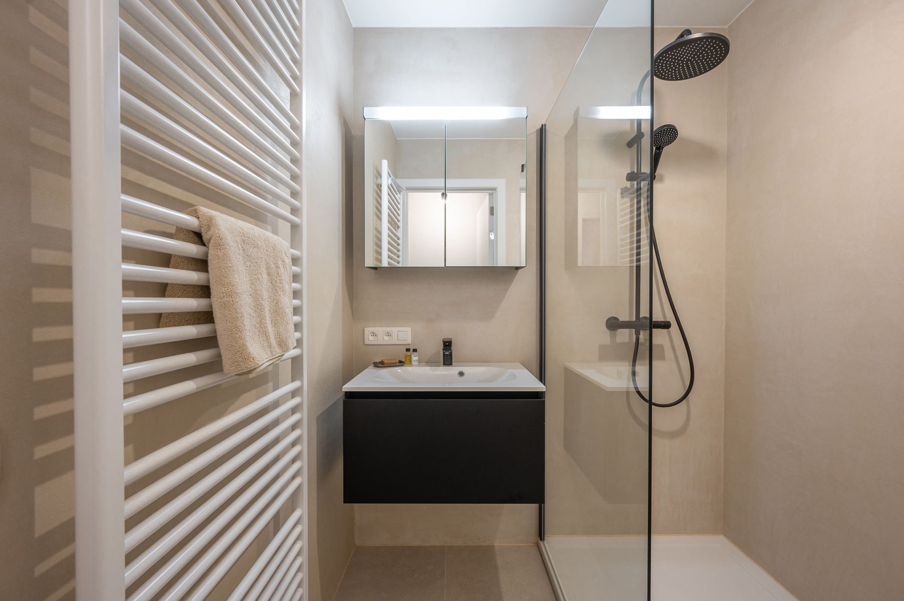 Appartement te huur foto 11