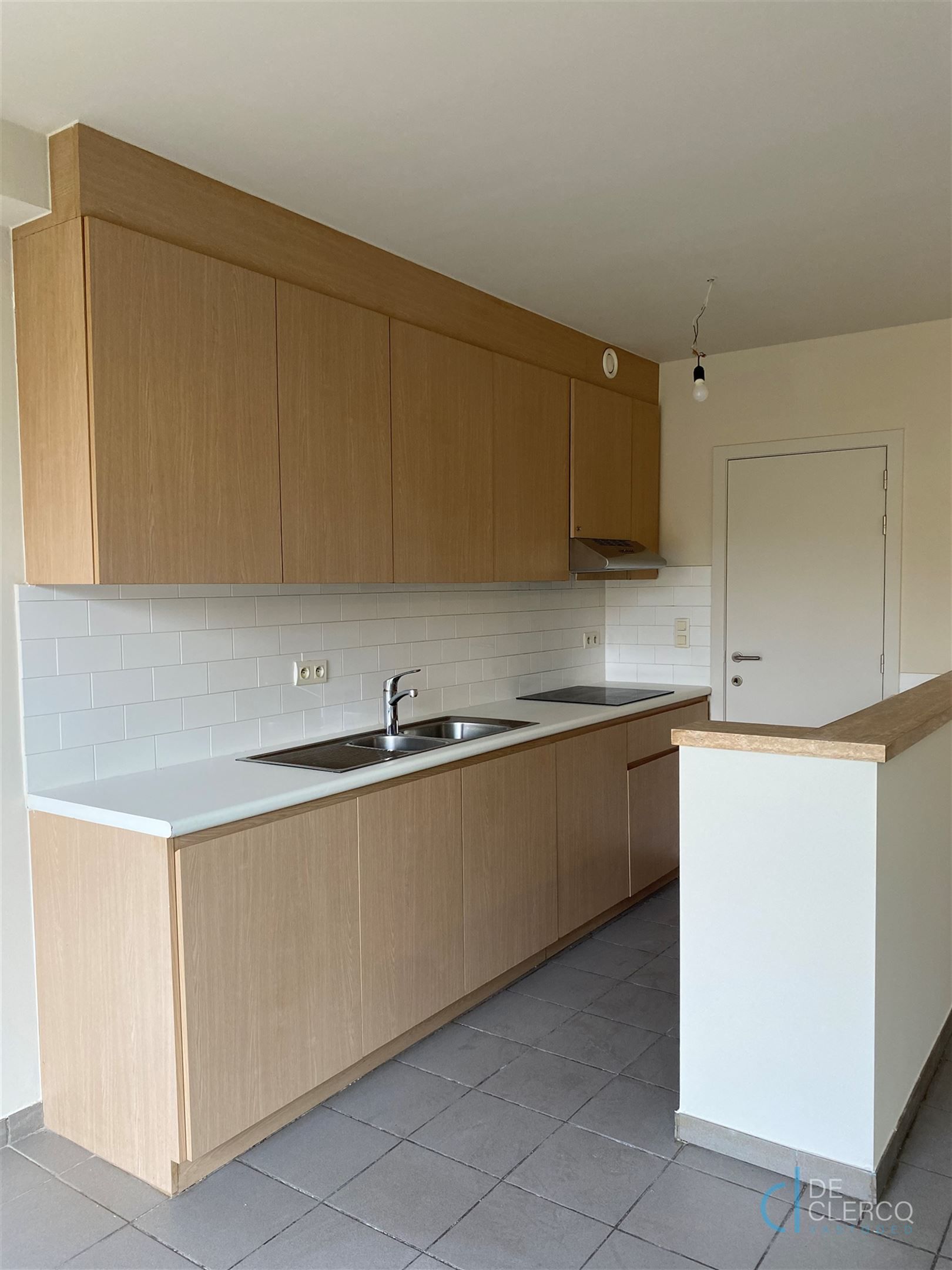 Appartement met parkeerplaats te koop in Mariakerke-Gent!  foto 6