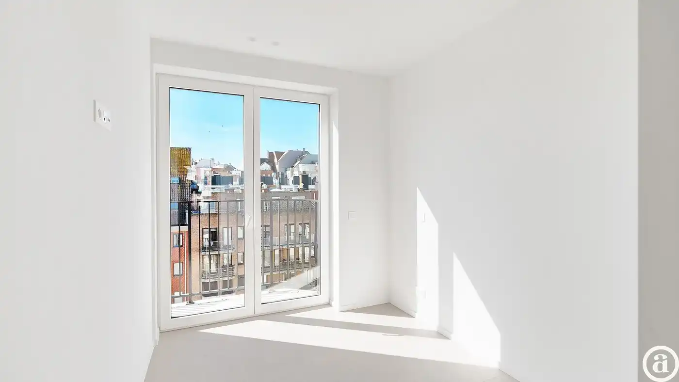Nieuwbouw 2-slaapkamerappartement met open zicht.  foto 14
