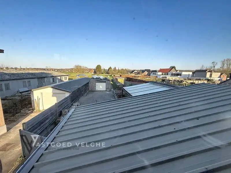 🌿 Goed onderhouden woning met 4 slaapkamers, grote garagebox/werkplaats & energiezuinige voorzieningen in Uikhoven foto 43