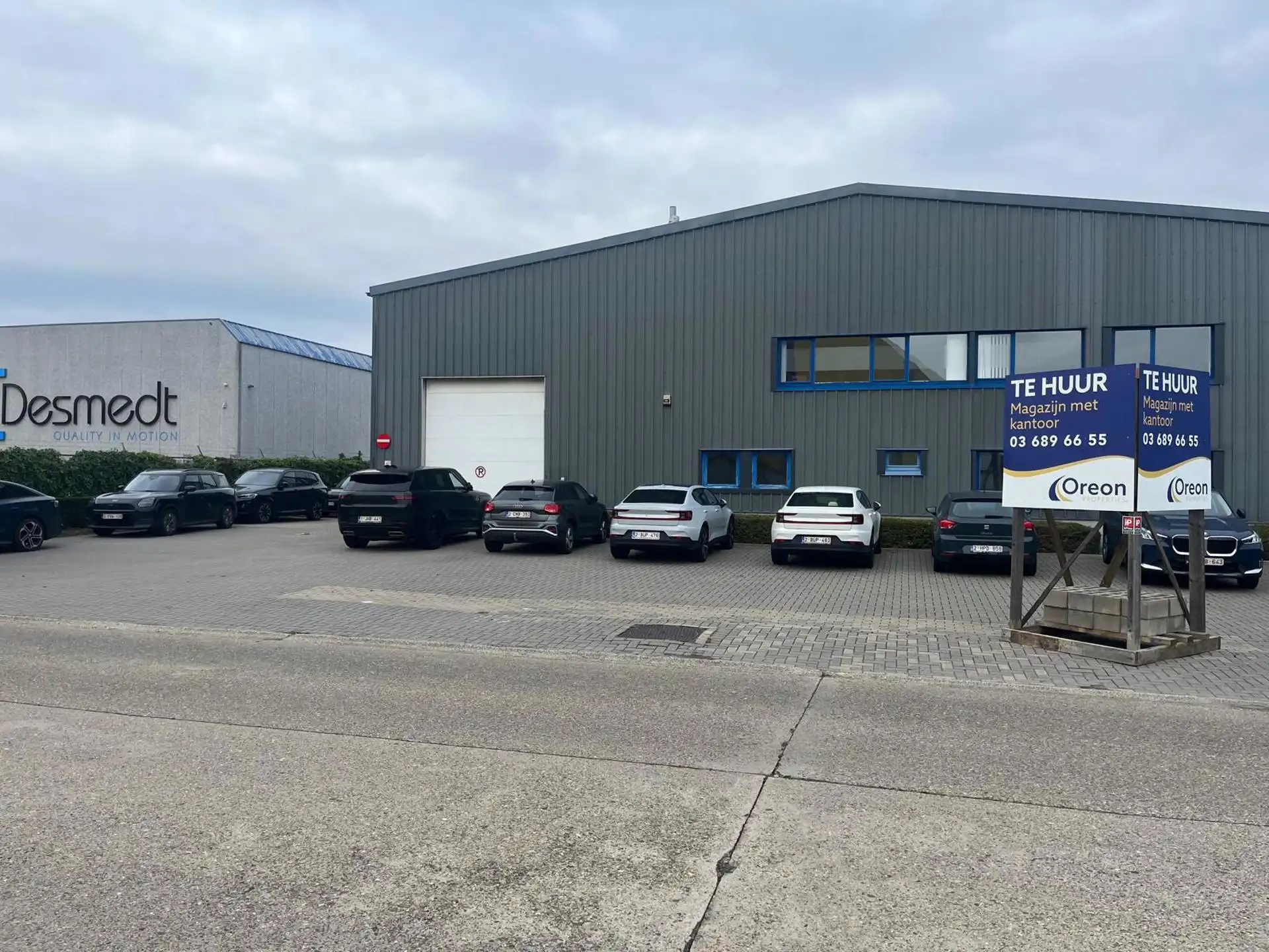 Kontich Satenrozen magazijn 700m² met kantoor 140m² foto 7