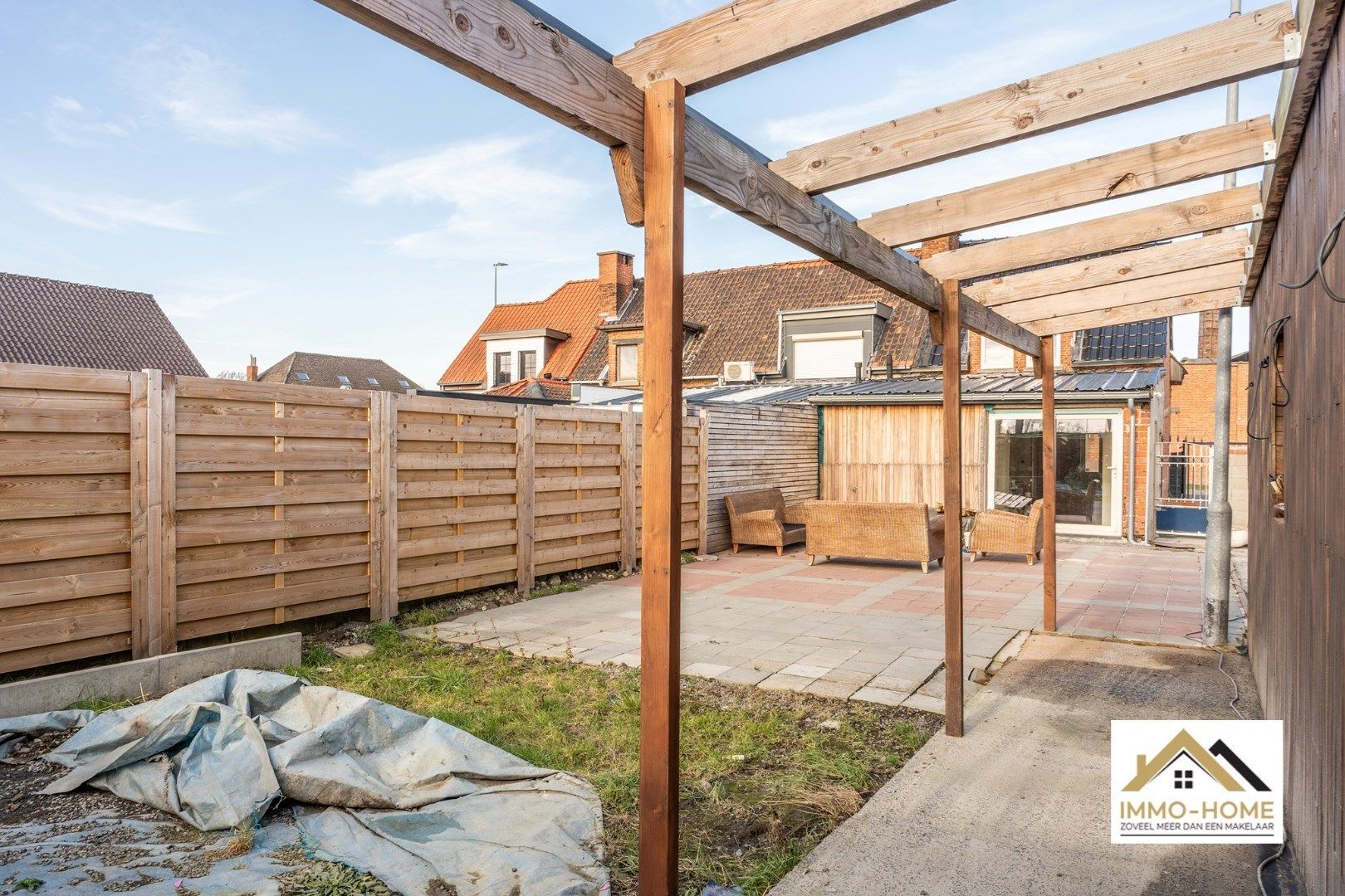 Deels gerenoveerde woning vol potentieel  foto 26
