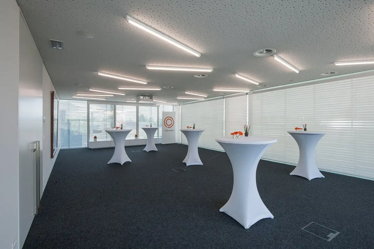 Perfect uitgerust kantoor (22 m²) met parking en alle faciliteiten inclusief, Torhout. foto 32