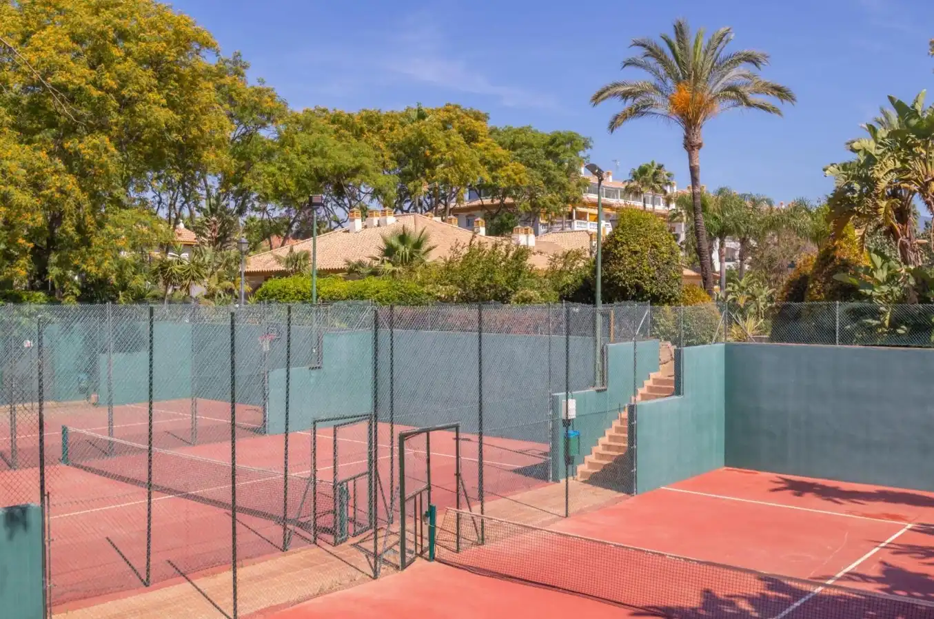 Penthouse met een adembenemend uitzicht in Nueva Andalucía, Marbella foto 19