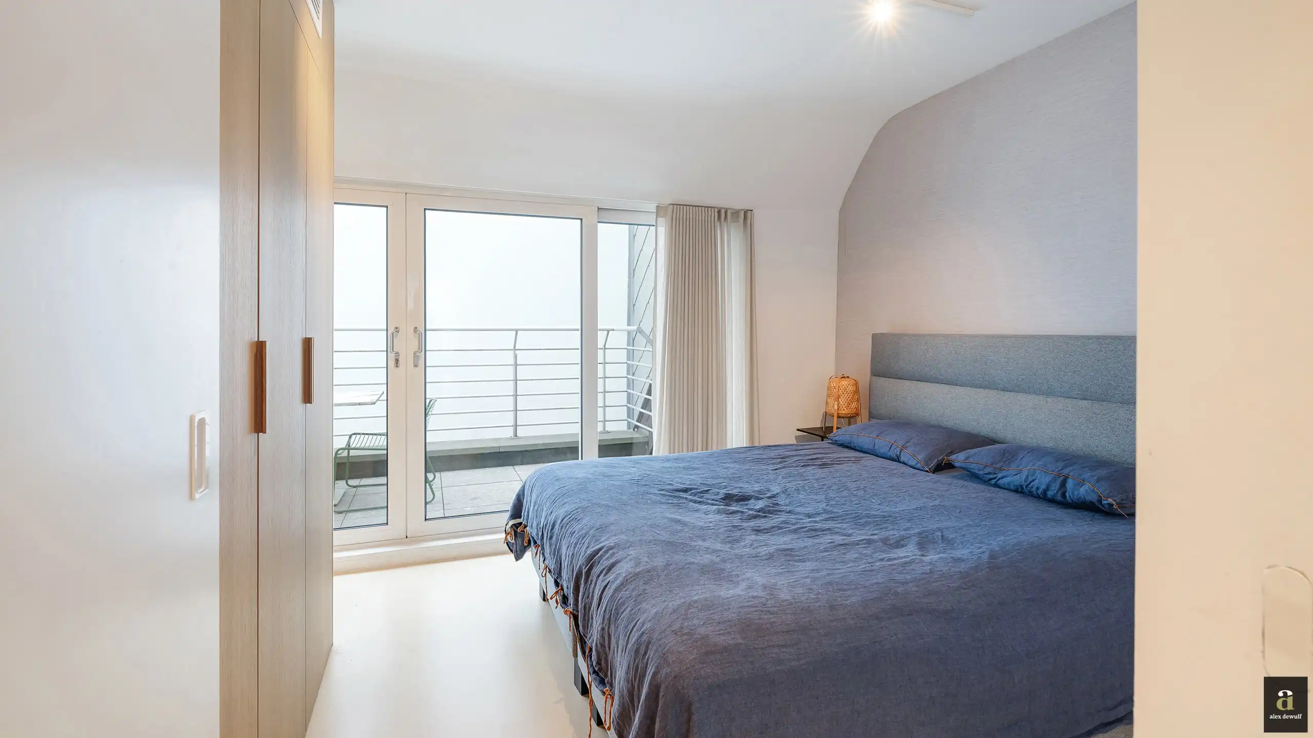 Instapklaar duplexappartement met 3 slaapkamers en terrassen. foto 10