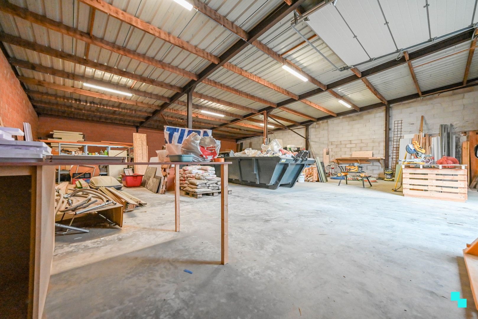 Magazijn van 270 m² op goede locatie in Ledegem foto 5