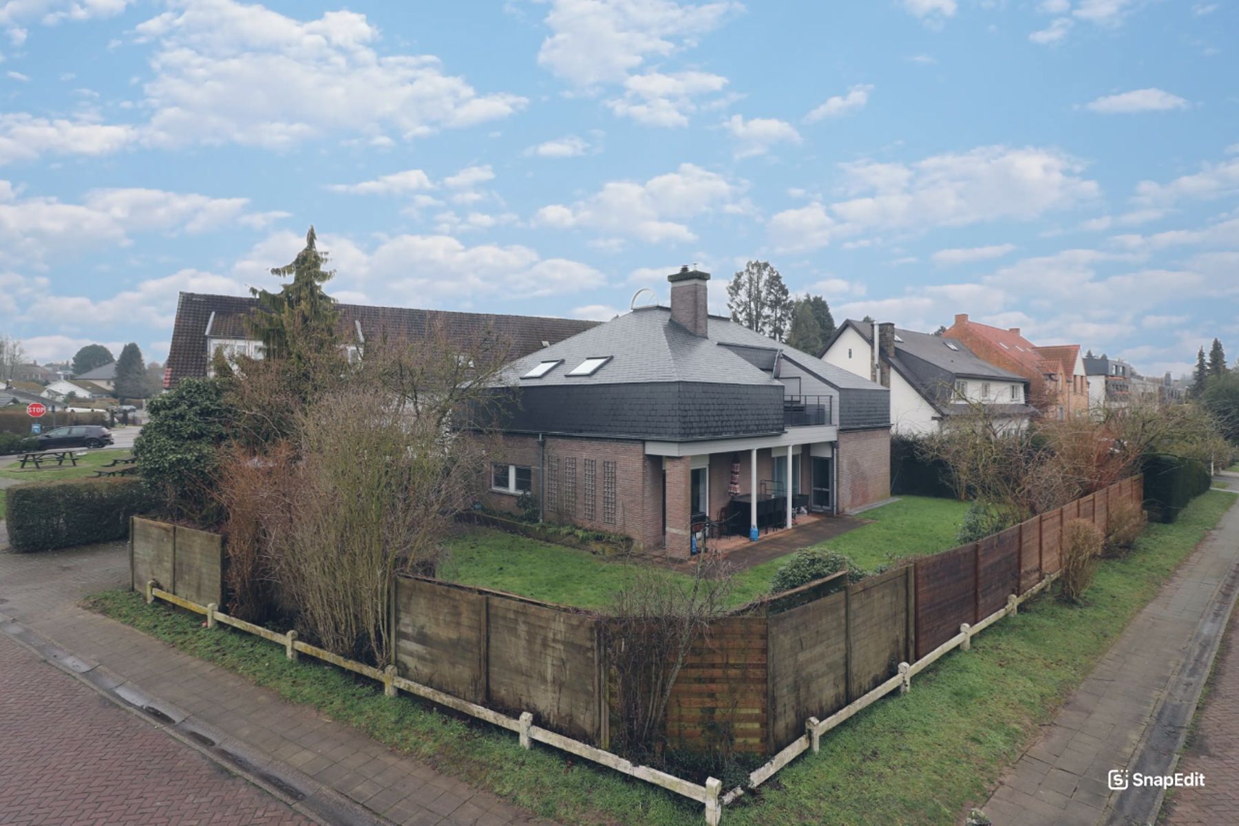 Huis te huur foto {{pictureIndex}}