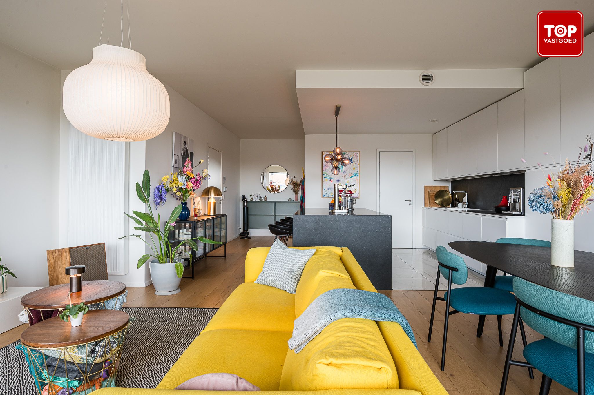 Modern en energiezuinig appartement met zicht op het water en zicht op de binnentuin foto 7