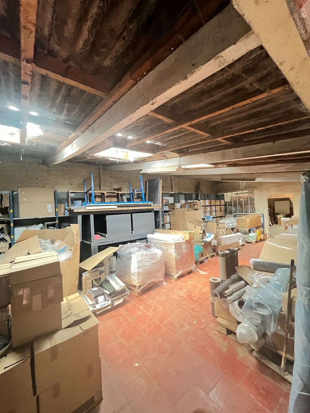 Industrieel atelier met woonst, centraal gelegen foto 19