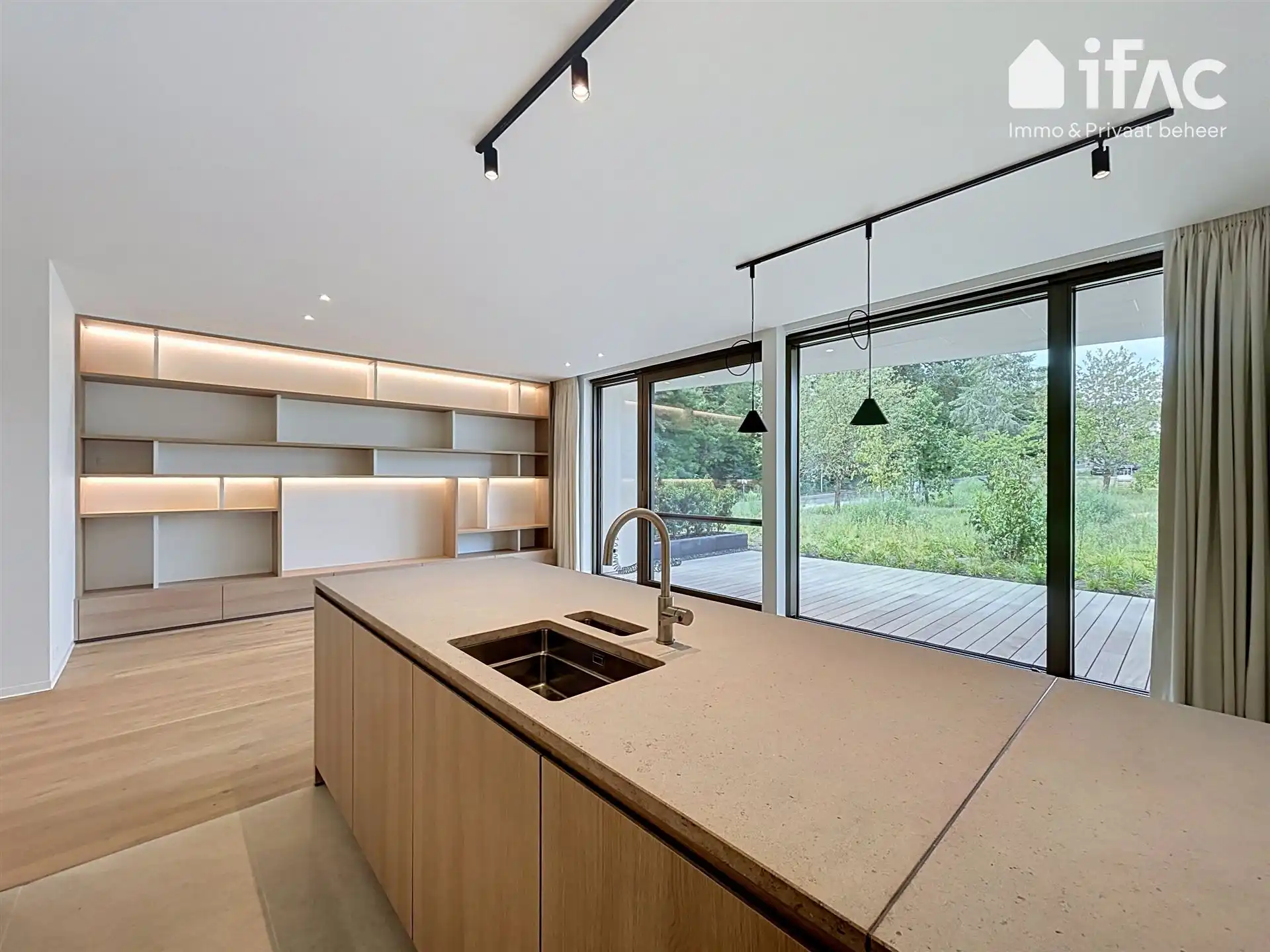 Luxeappartement met 2 terrassen en zicht op vijver foto 7