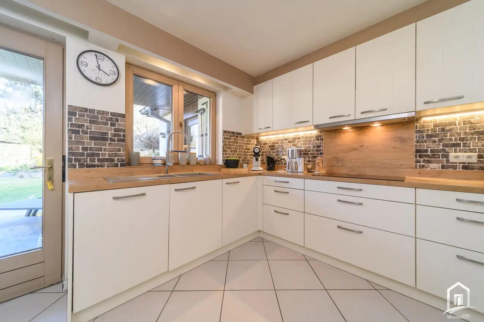 Zeer ruime en charmante gezinswoning te Aspelare foto 11