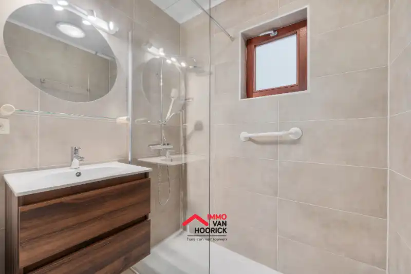 Instapklare woning OB - 4 slpkmrs - 810m² grondopp. foto 10