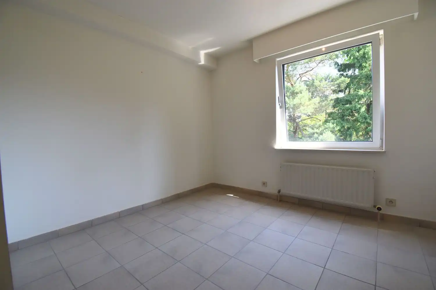 Appartement te huur in centrum Sint-Genesius-Rode foto 6