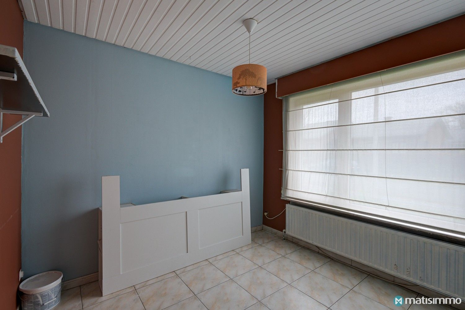VRIJSTAANDE, GELIJKVLOERSE GEZINSWONING MET 3 SLAAPKAMERS EN INPANDIGE GARAGE TE HOUTHALEN foto 20