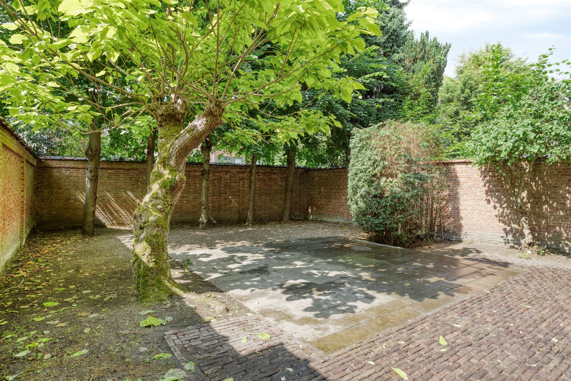 2 SLPK appartement met tuin foto 24