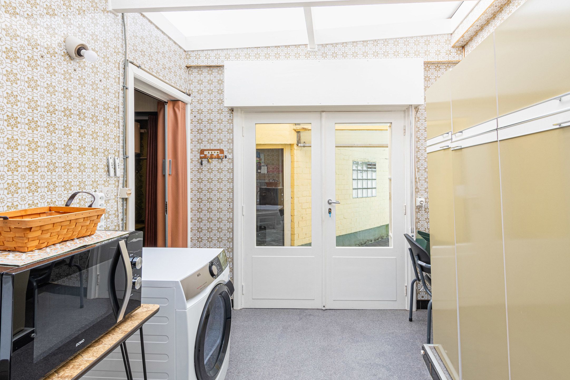 Knusse te renoveren woning met garage foto 10