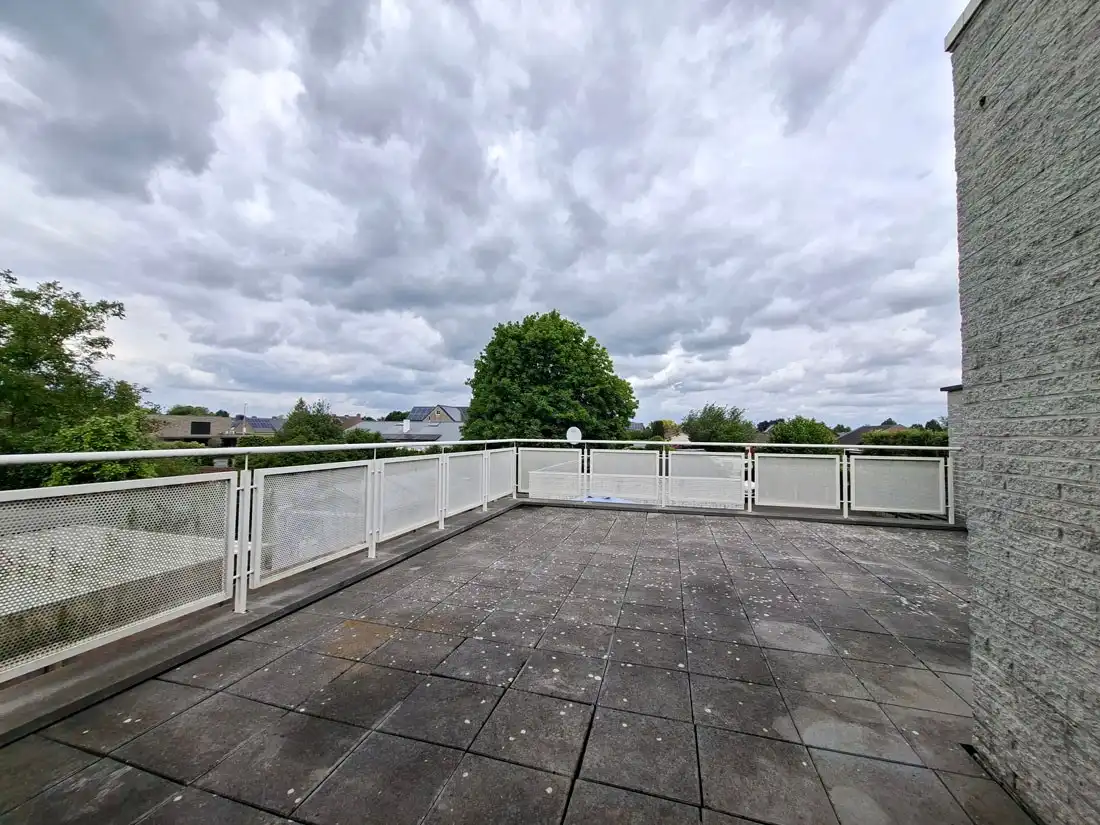 Goed gelegen duplex appartement te Lommel foto 18