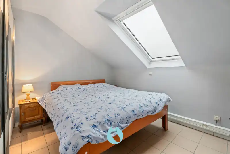 Appartement met 2 slpks, terras en garage foto 4