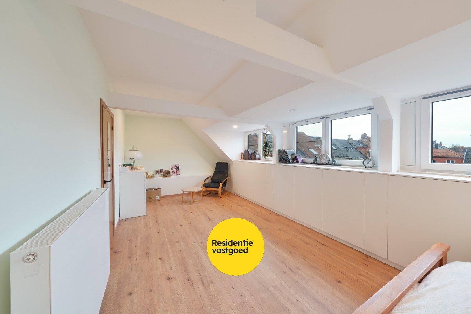 Ruime, energiezuinige gezinswoning met 6 slaapkamers en zonnige tuin in Oostende foto 18