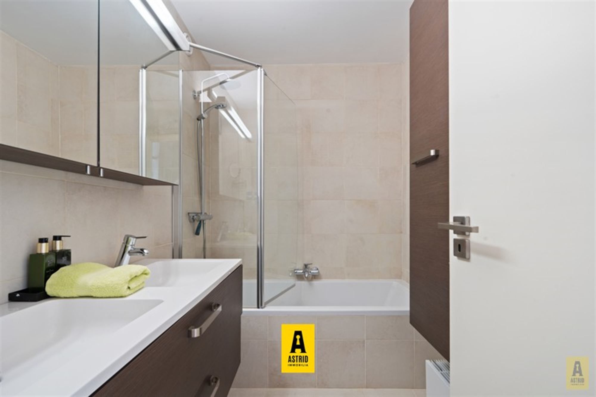 Uitzonderlijk aanbod! Duplexappartement op topligging met open zeezichten en riant zonne(dak)terras! foto 18