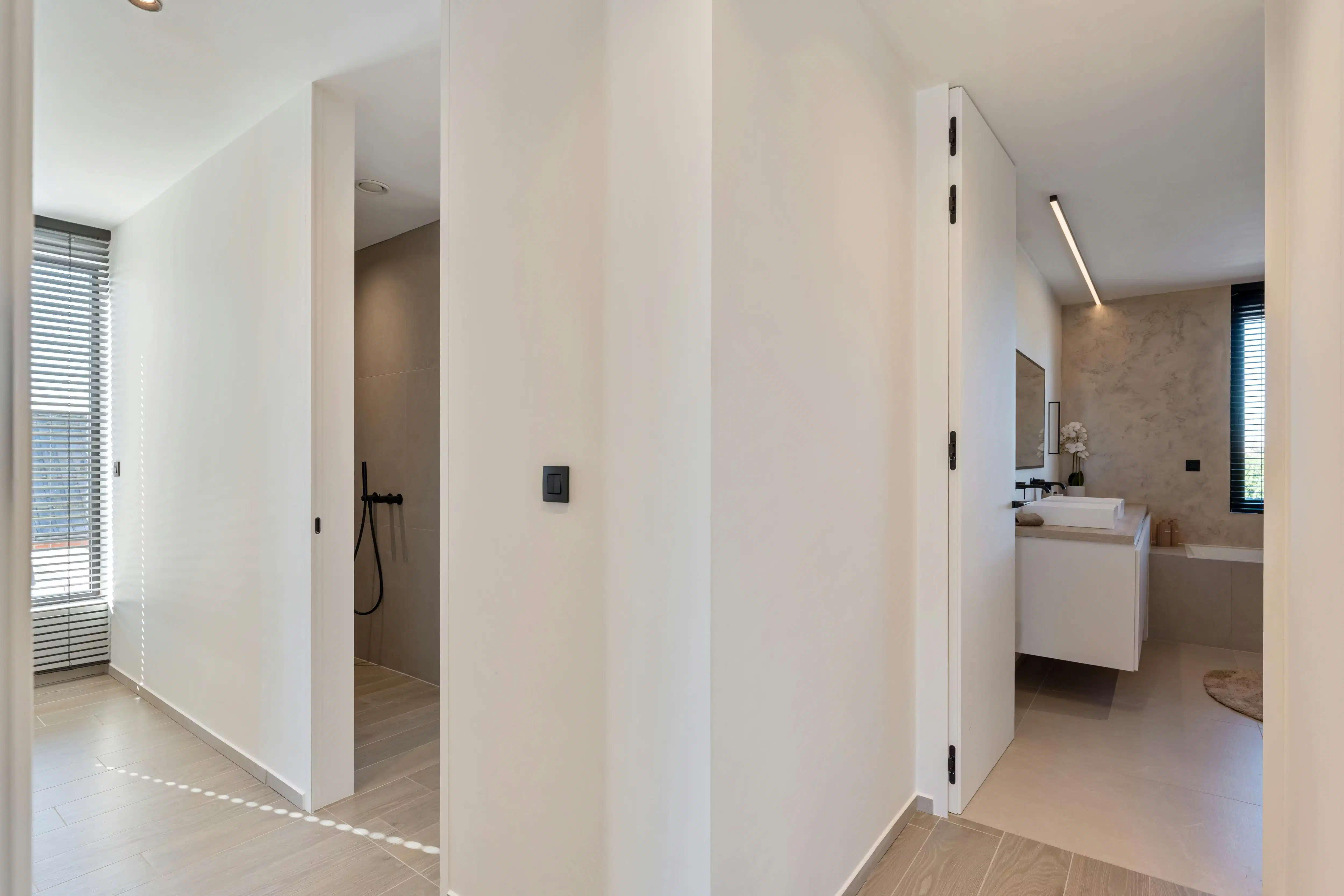 Exclusieve high-end villa met zwembad in Genk foto 16