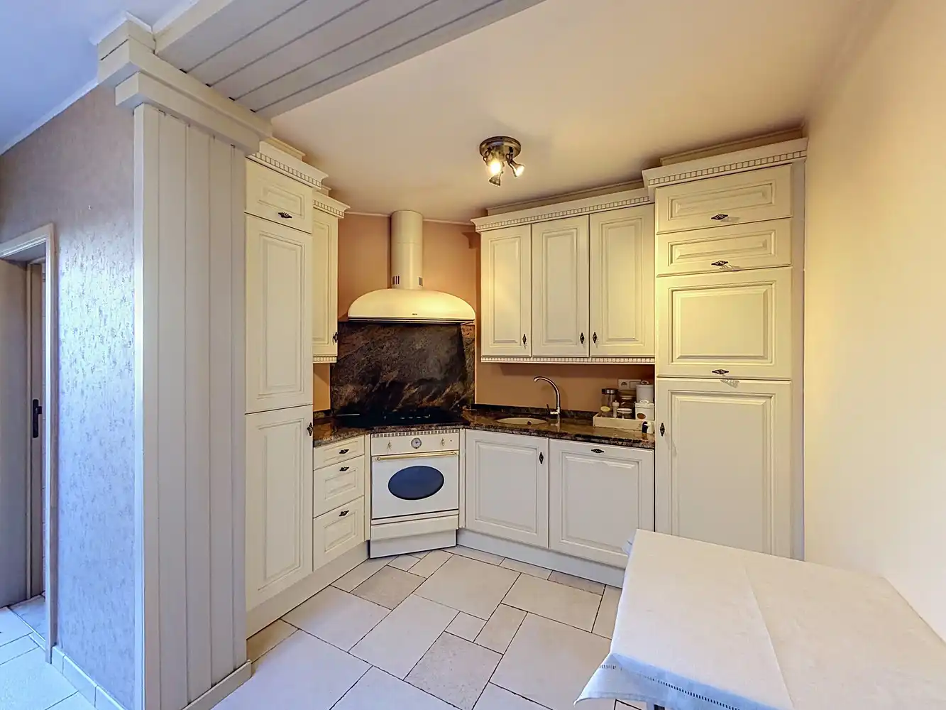 Verzorgde woning in het centrum van Knokke foto 9