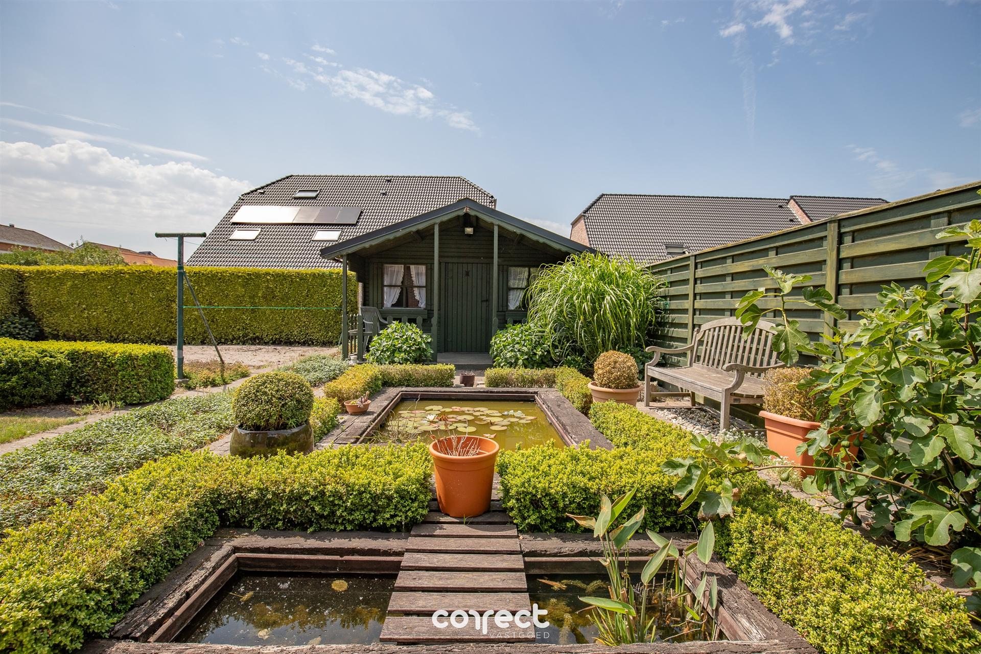 Rustig gelegen open bebouwing met ruime tuin en 4 slaapkamers. foto 15