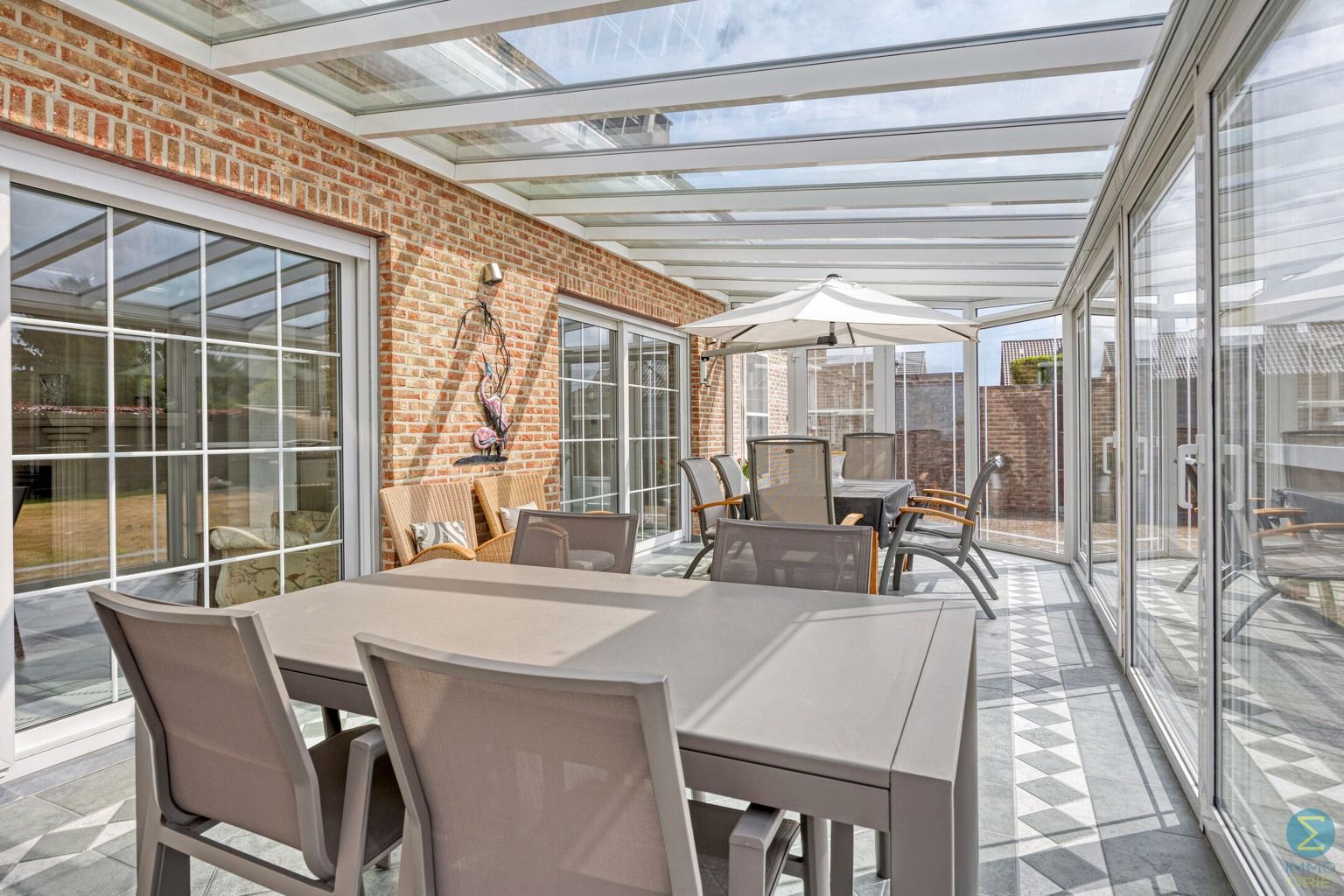 Instapklare laagbouwwoning op perceel van 1903m² foto 20