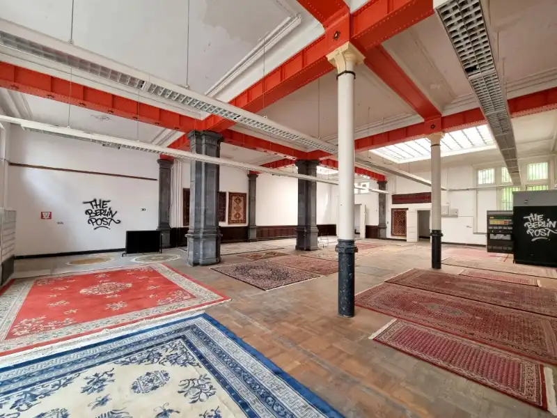 Historisch handelspand te huur foto 3