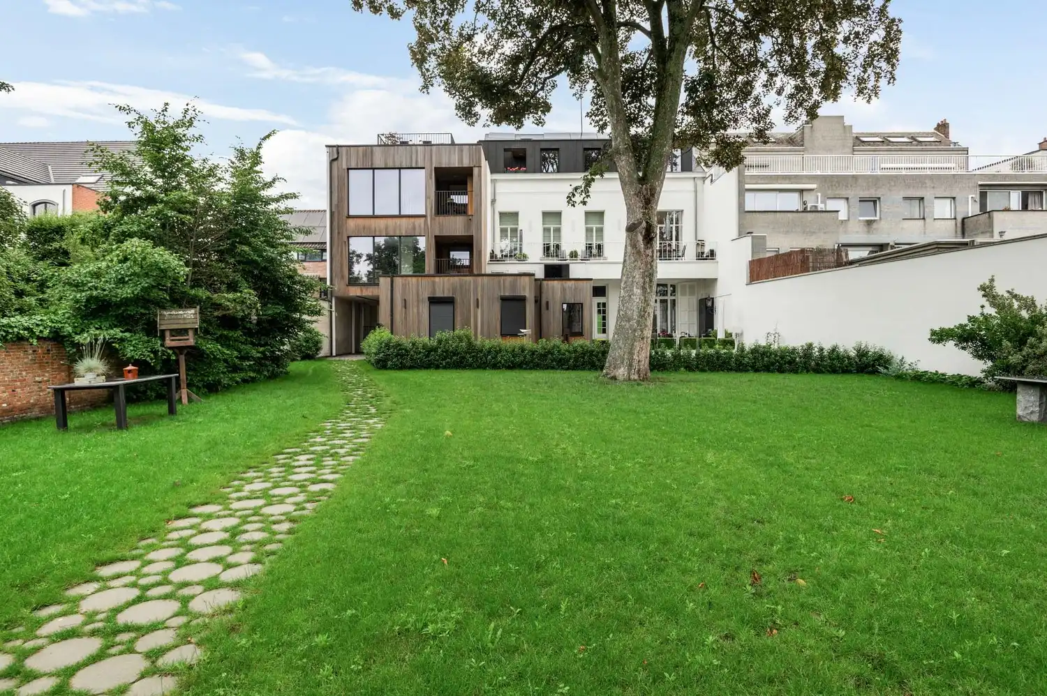 Nieuw één-slaapkamer appartement met zuidgeoriënteerd terras! foto 2