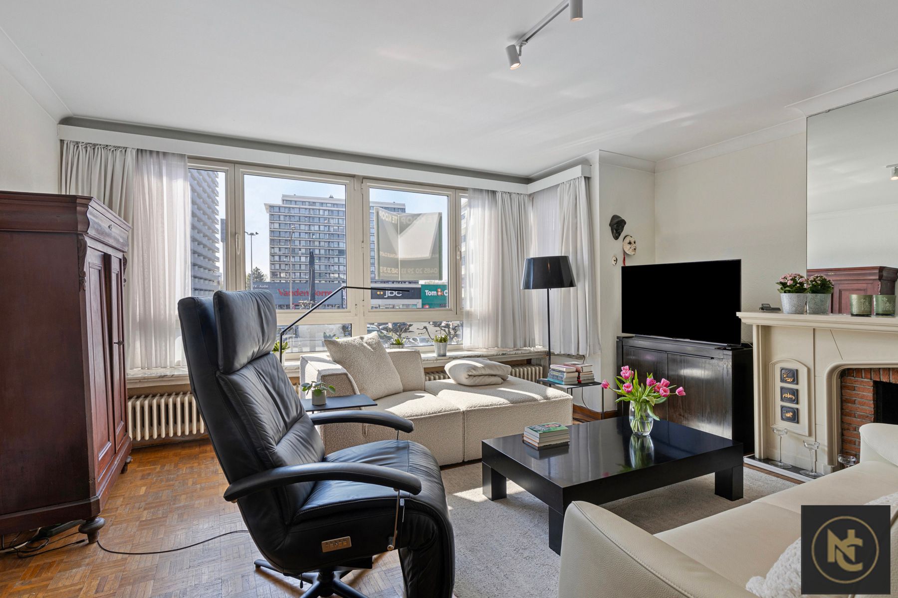 Sfeervol appartement met 2 slaapkamers foto 3