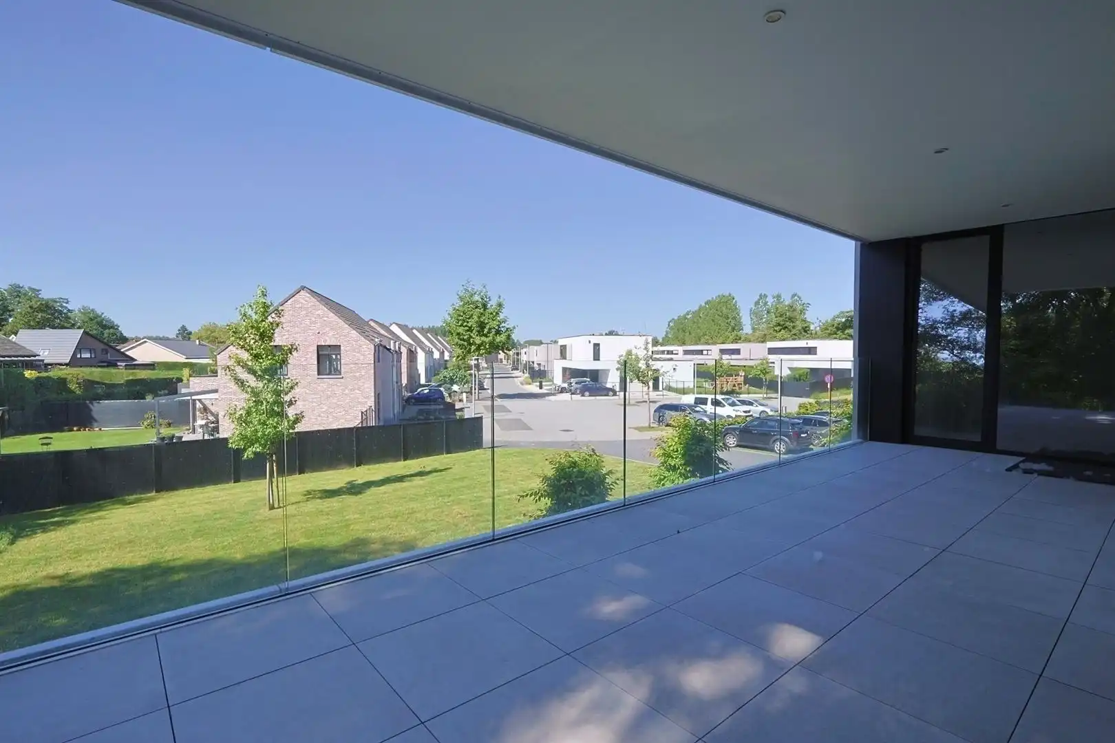 Lichtrijk appartement met uitzonderlijk zicht foto 17