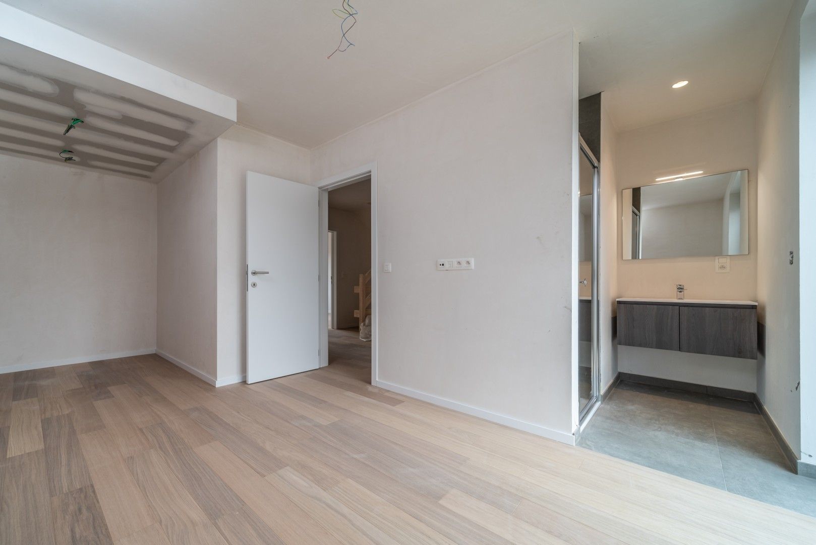 Prachtige halfopen nieuwbouwwoning te Sint-Joris-Weert ! foto 9